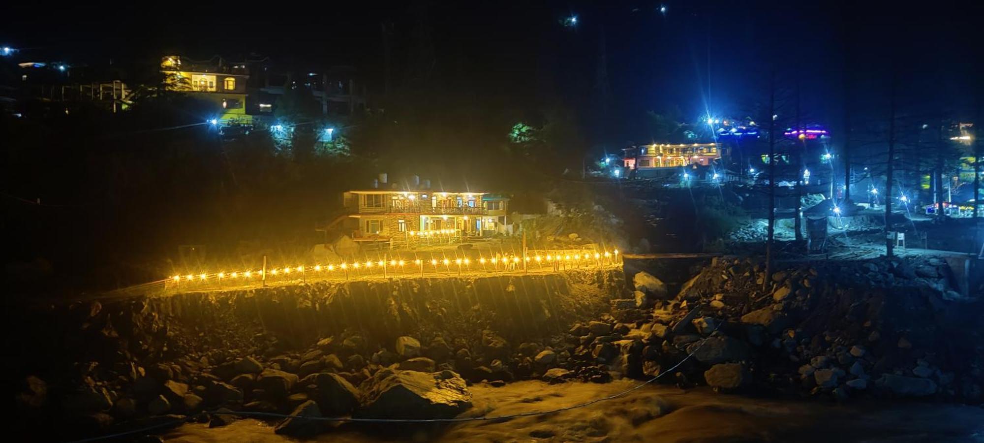 Hotel Flipsyde Retreat Kasol Exteriér fotografie