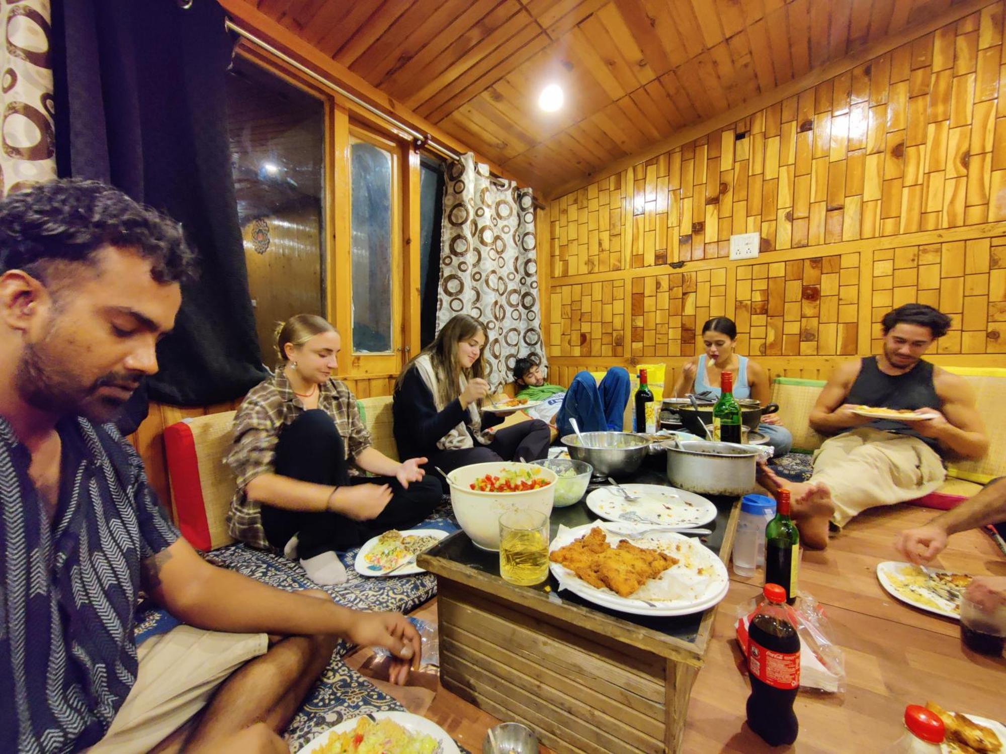 Hotel Flipsyde Retreat Kasol Exteriér fotografie