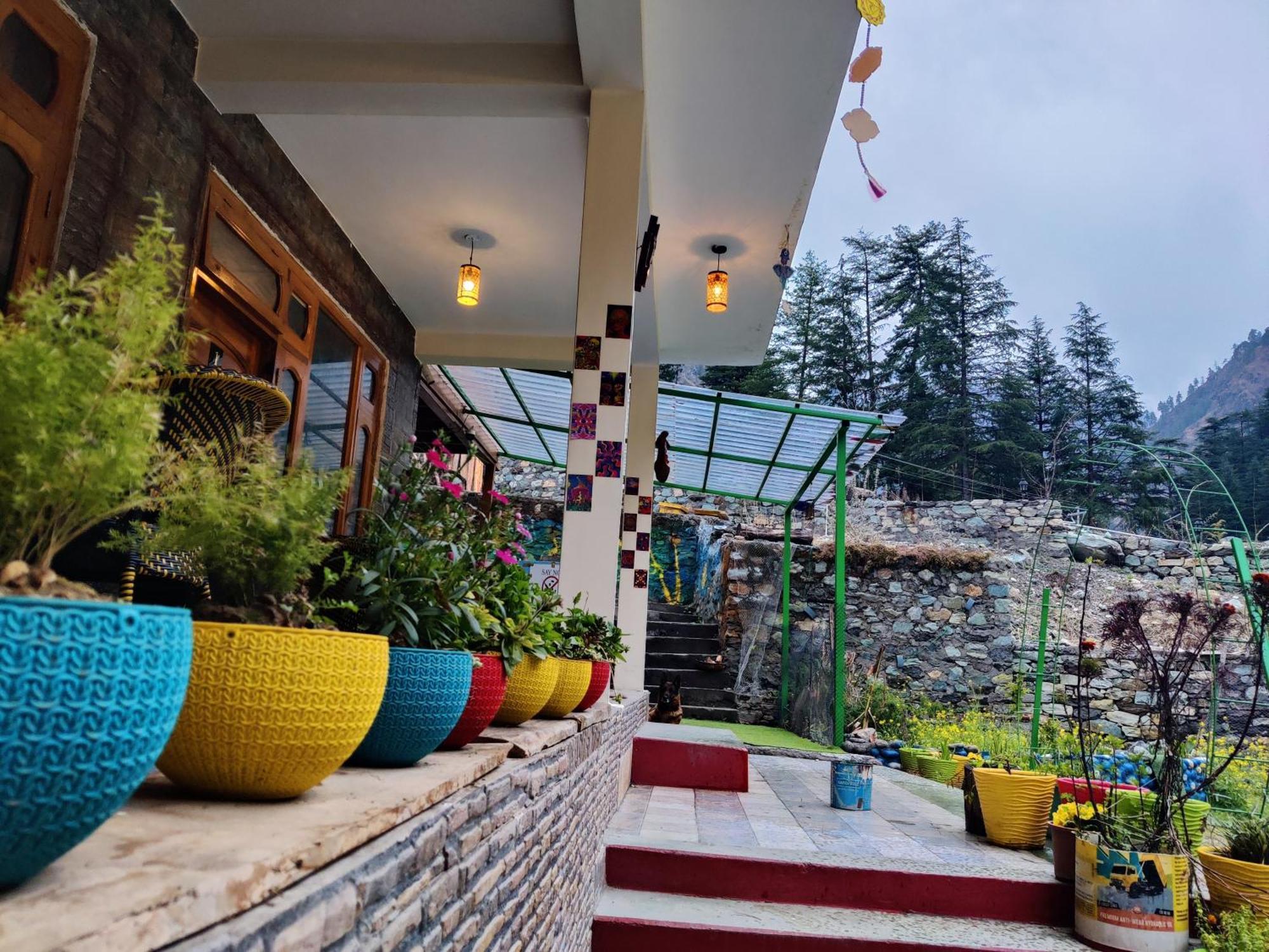 Hotel Flipsyde Retreat Kasol Exteriér fotografie