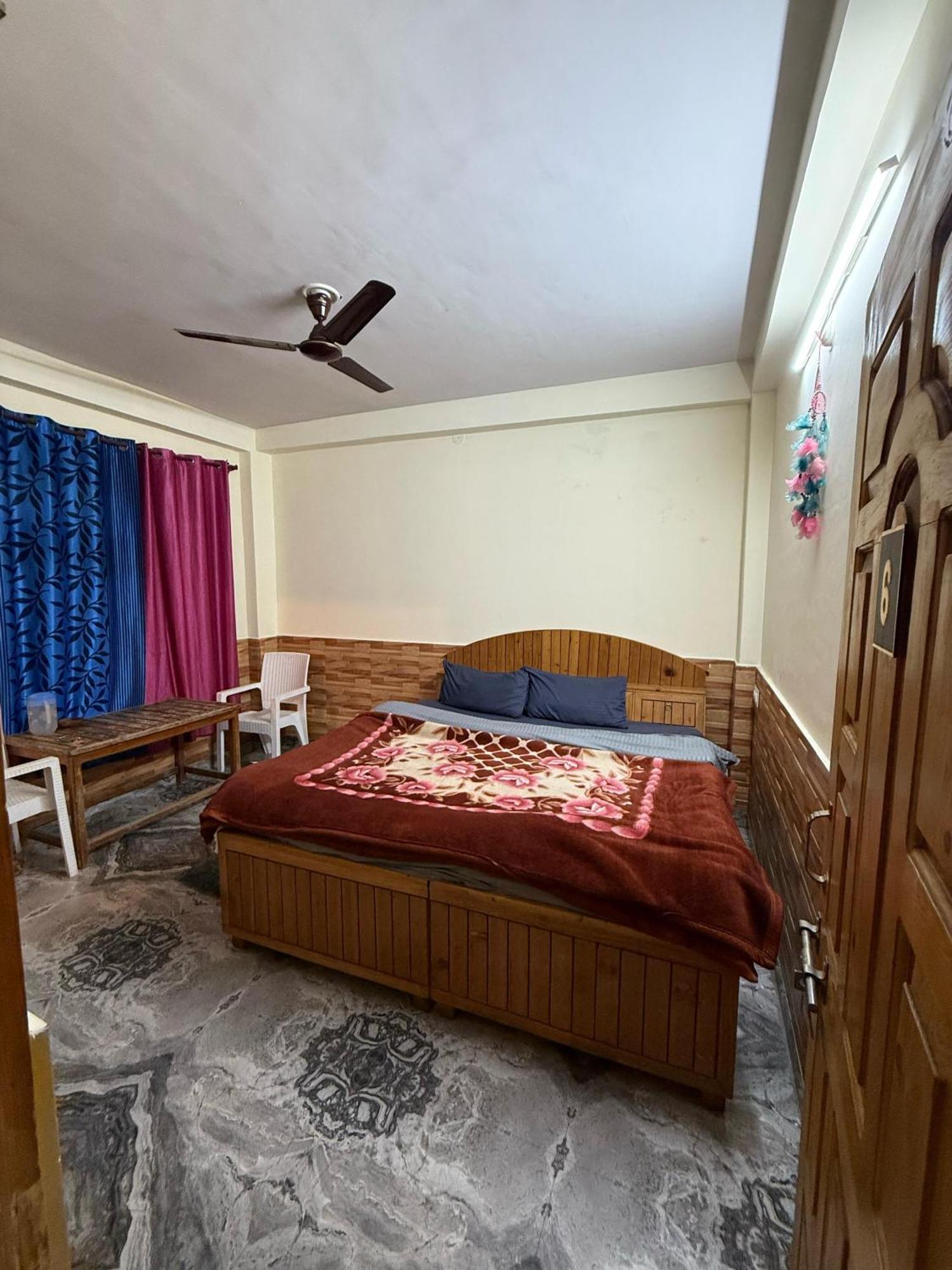 Hotel Flipsyde Retreat Kasol Exteriér fotografie